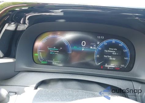 2024 Toyota Crown Xle из США, поврежденный, VIN JTDAAAAF8R3025556